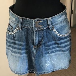 Mini jean skirt